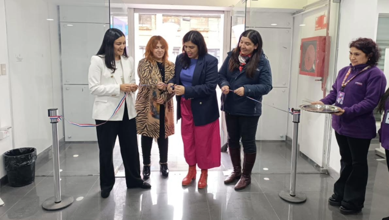 /autoridades-inauguraron-nueva-oficina-de-la-tarjeta-nacional-estudiantil