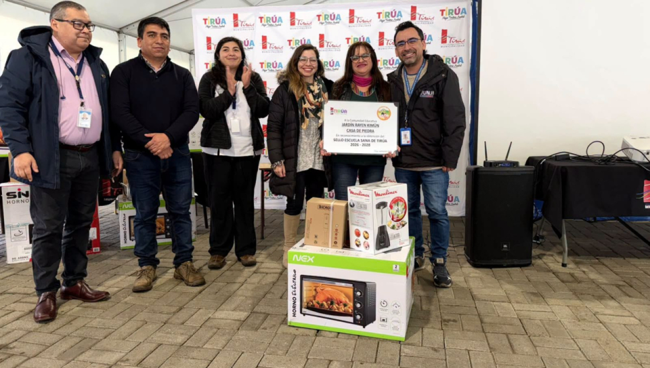 /escuelas-y-jardines-de-tirua-reciben-certificacion-por-promover-habitos-de