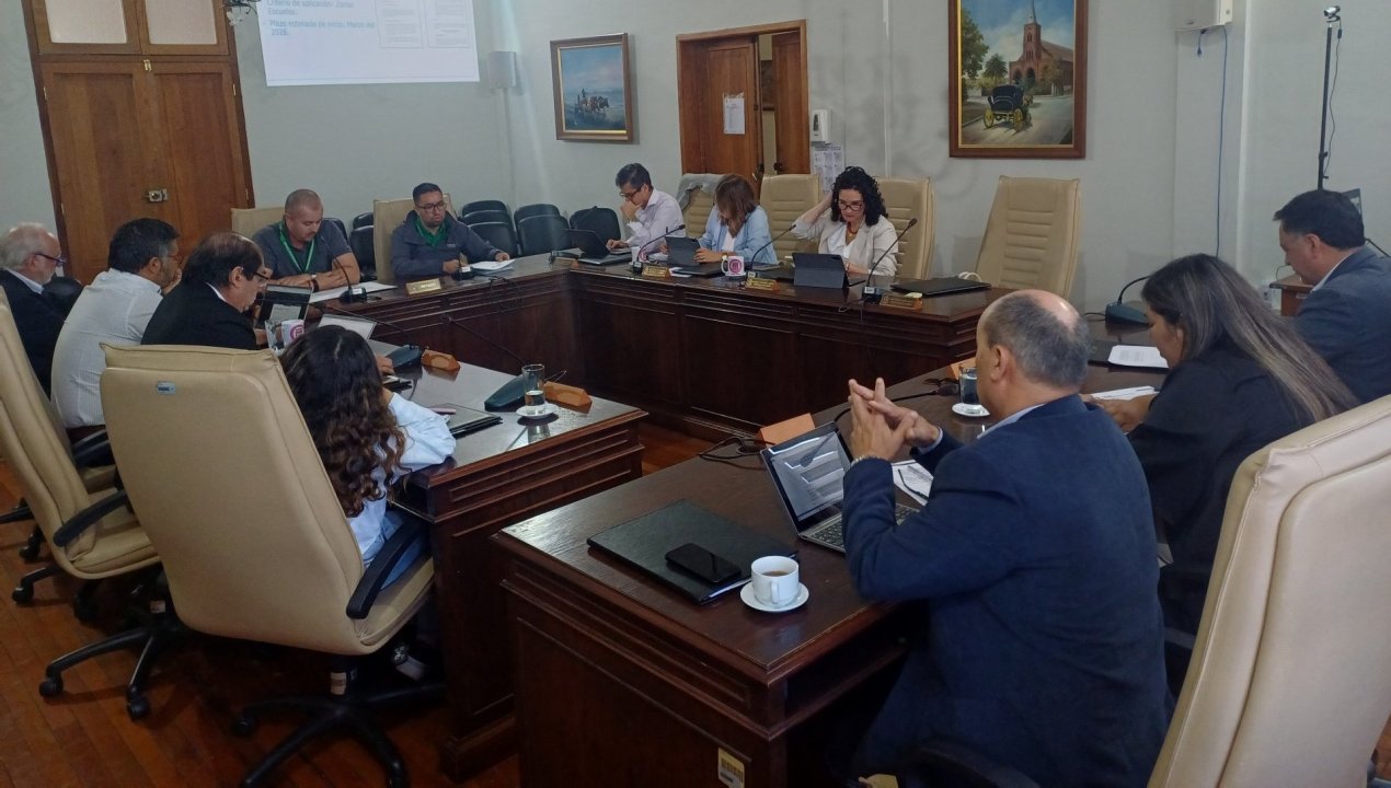 /curico-aprueba-mejoras-viales-en-33-zonas-escolares