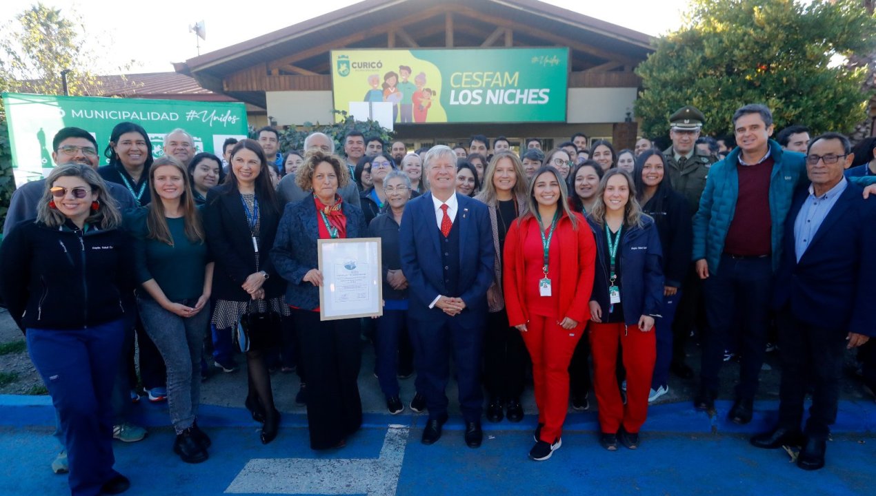 /cesfam-los-niches-logra-acreditacion-de-calidad