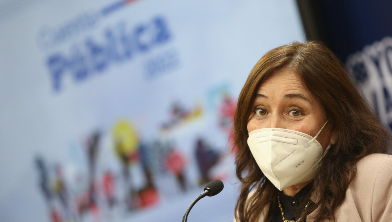 /entrevista-ministra-de-salud-en-regiones-comenzara-plan-piloto-de-atencion-primaria-universal