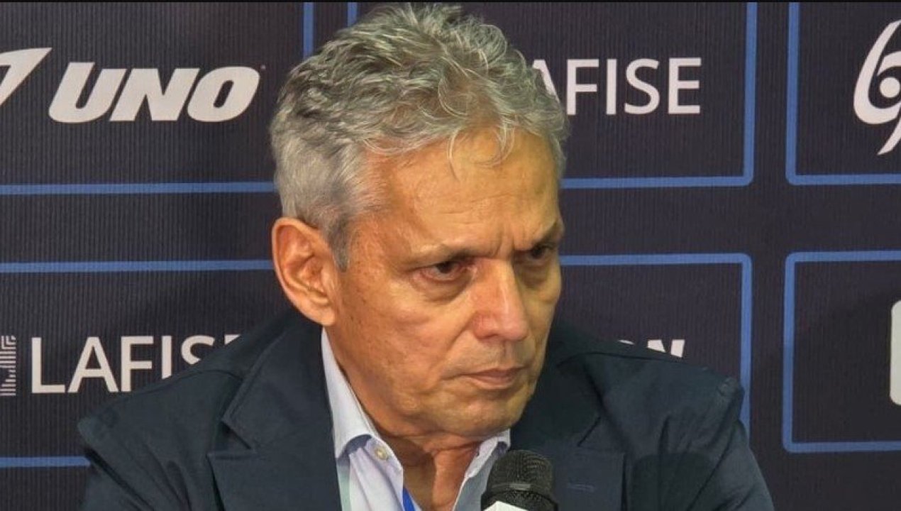 /reinaldo-rueda-se-quiebra-tras-eliminacion-de-honduras-y-admite-leccion-de