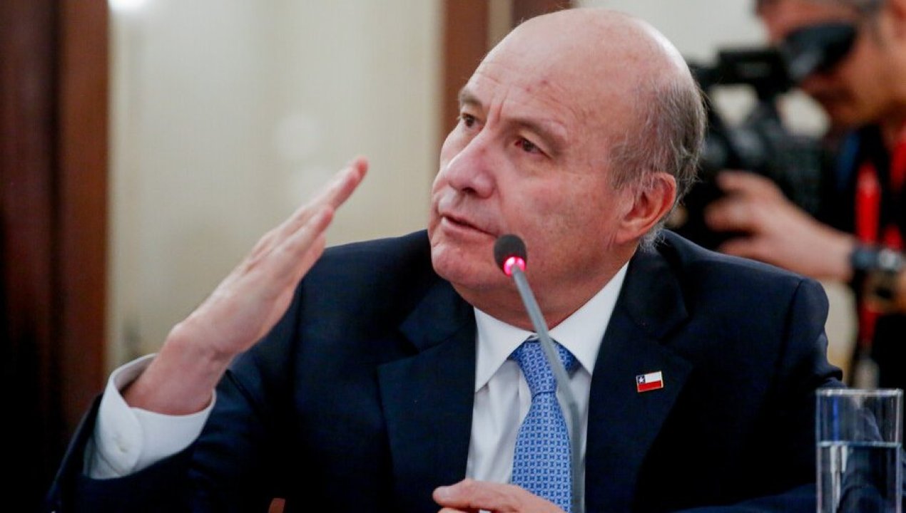 /actualidad/transportes/quiroz-no-descarta-alza-de-bencinas-y-asegura-que-intentaran-contener