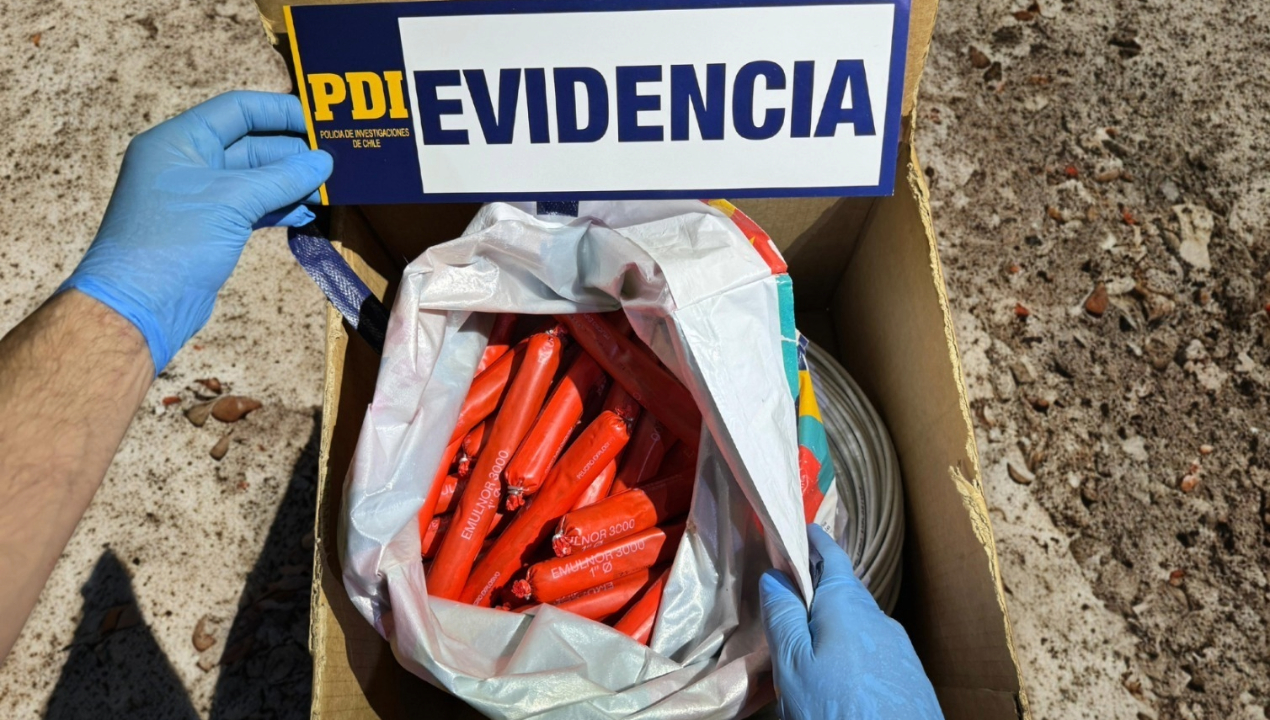 /fiscalia-formalizo-a-sujetos-que-robaron-explosivos-y-los-almacenaron-en